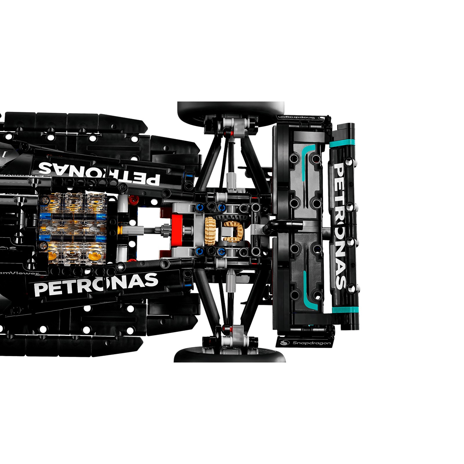 V6 engine and differential underneath